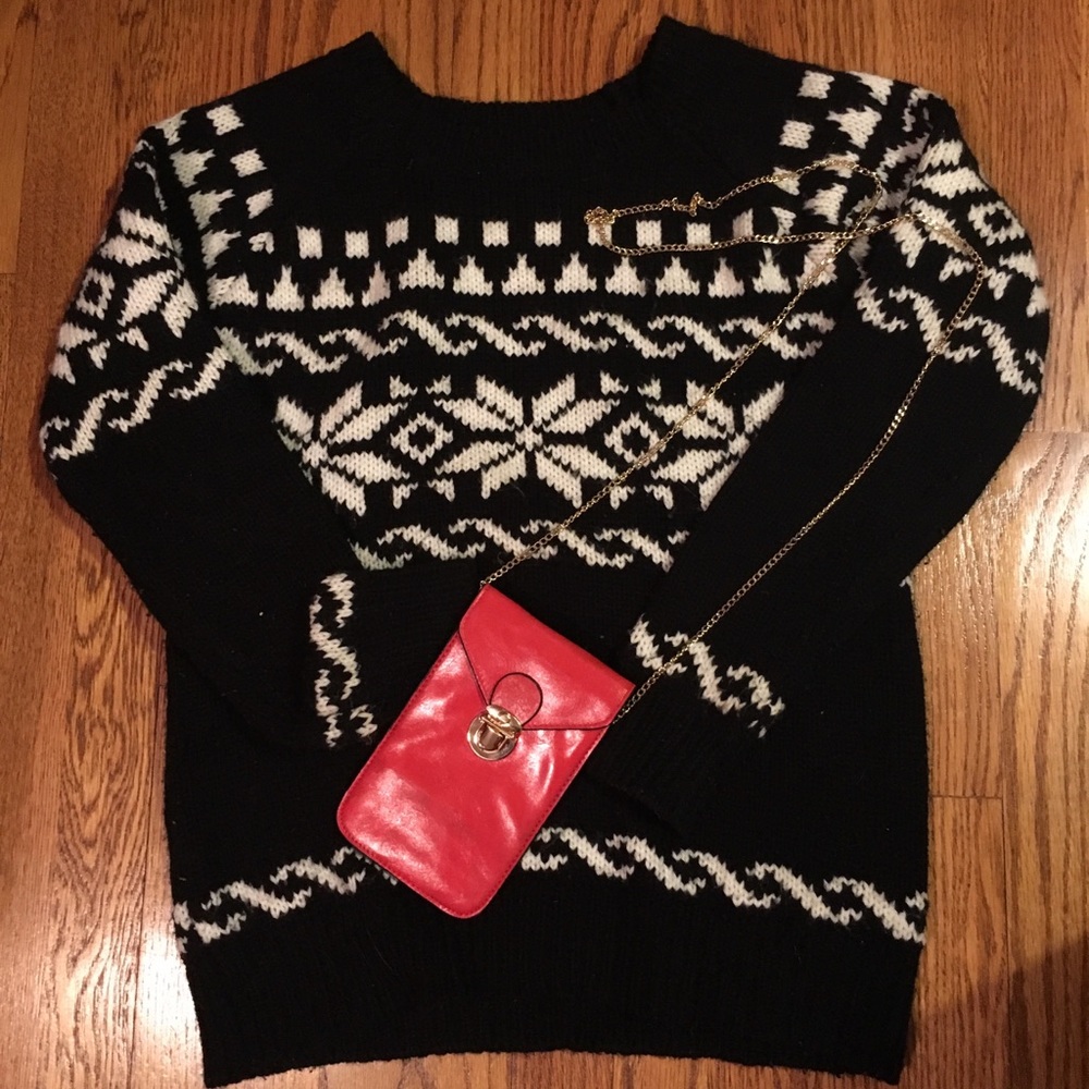 B+W knit sweater